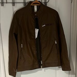 Men's Classic Brown Jacket with Zip Pockets